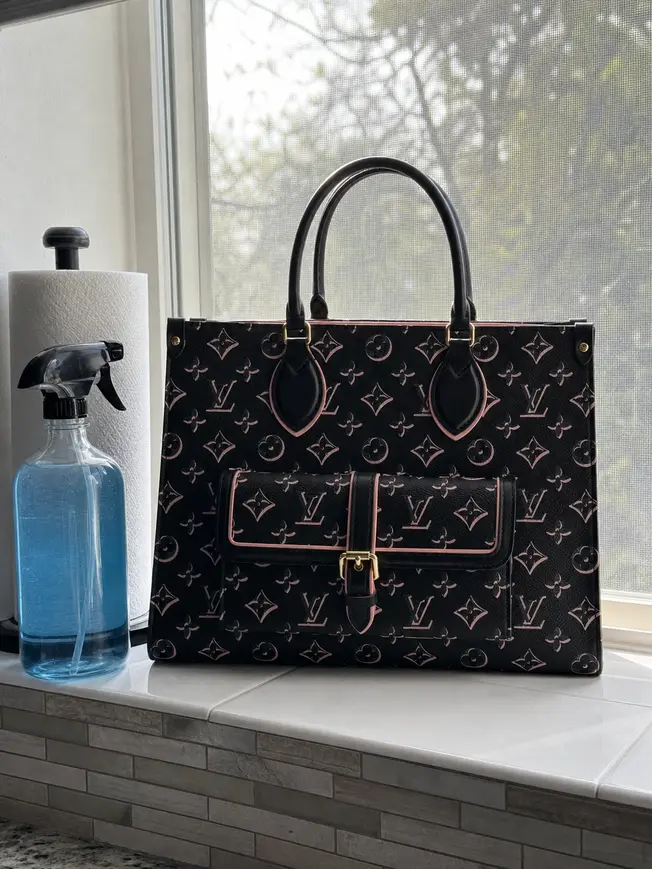 Monogram Coated OnTheGo MM Tote Bag M46154 photo review