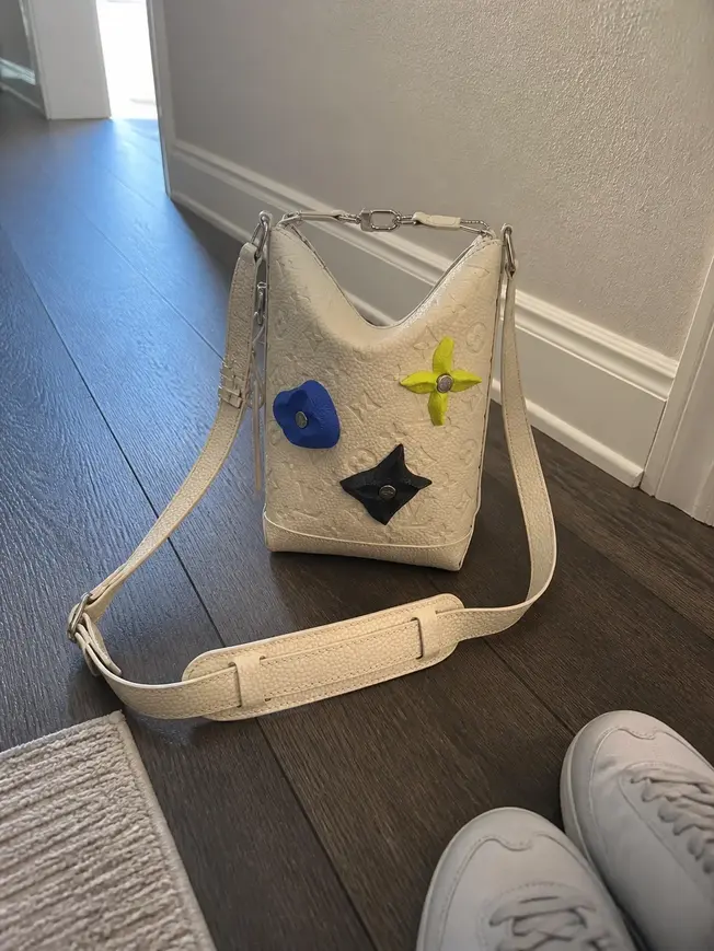 Monogram Virgil Ablohs Climbing Hobo Cruiser PM-Cream M20875-Cream photo review
