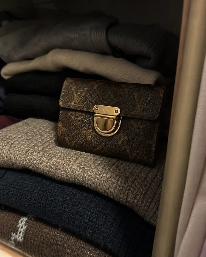 Monogram Canvas Koala Wallet M58013 photo review