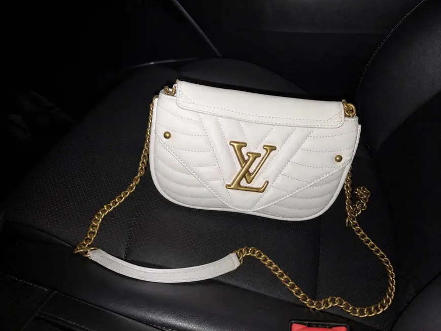 2018 Premium New Wave Chain Bag MM-Soft-white Snow M51945 photo review