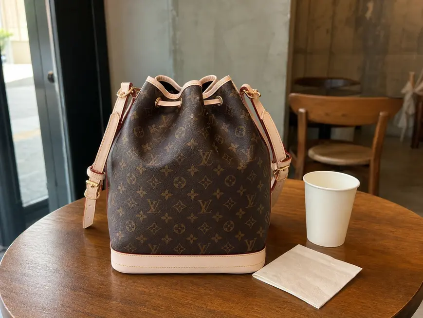 Premium Monogram Canvas Noe Bag M42224 photo review