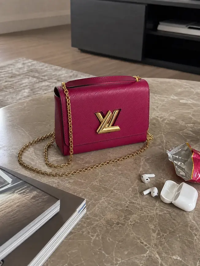 2019 Epi Leather Twist MM-Fuchsia HL-M50276 photo review