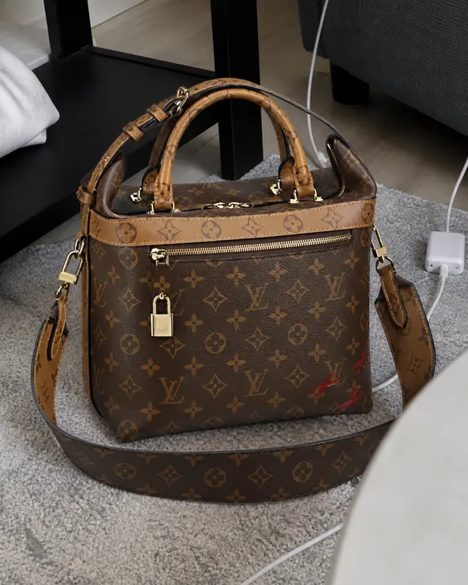 FW 2016 Monogram Reverse City Cruiser Bag PM M42410 photo review