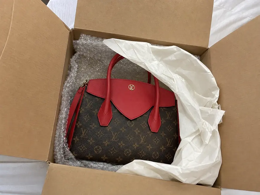 2017 Monogram Canvas Florine Handbag-Red M42270-1 photo review