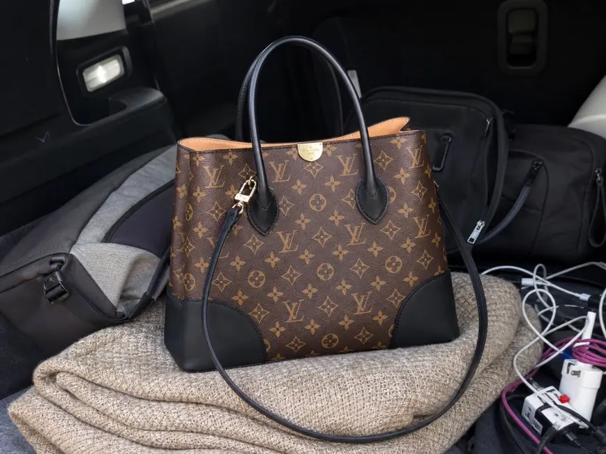 2017 Monogram Canvas Flandrin Handbag-Black M41595-2 photo review