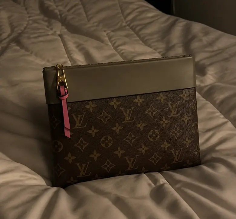 2017 Premium Monogram Pochette Tuileries-3 Colors M64034 photo review