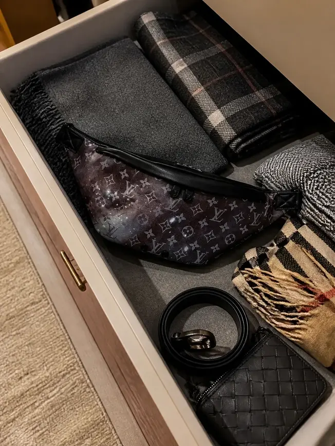 2018 Men Monogram Galaxy Discovery Bumbag M44444 photo review