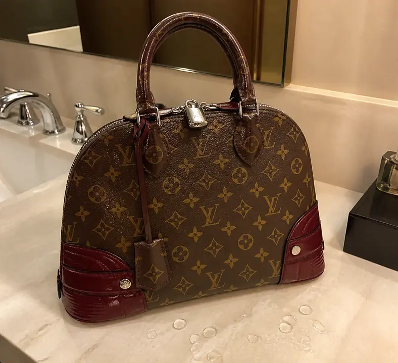 2015 New Monogram Alma PM-Bordeaux M41344 photo review